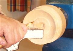 Turning the collar for the hollow form